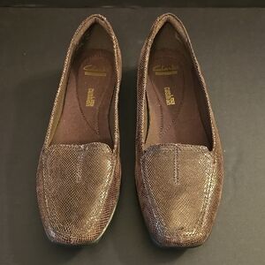 Clarks Collection Slip On Shoes Snakeskin Pattern Soft Cushion